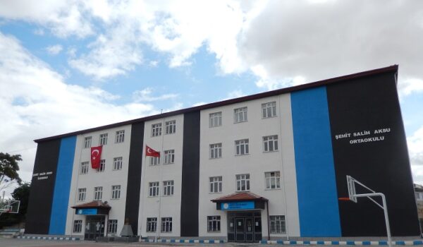 Ortaköy Ortaokulları Yenileniyor